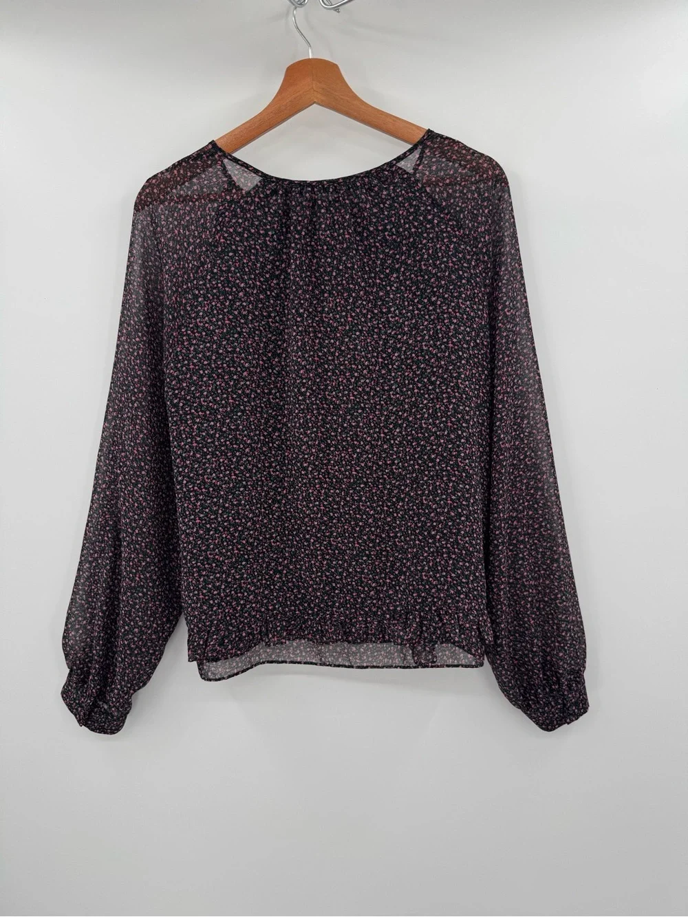 Rebecca Minkoff Women’s L Floral Blouse Black Pink Long Sleeve Sheer Neck Tie